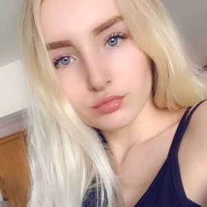 Meet your Posher, Macey